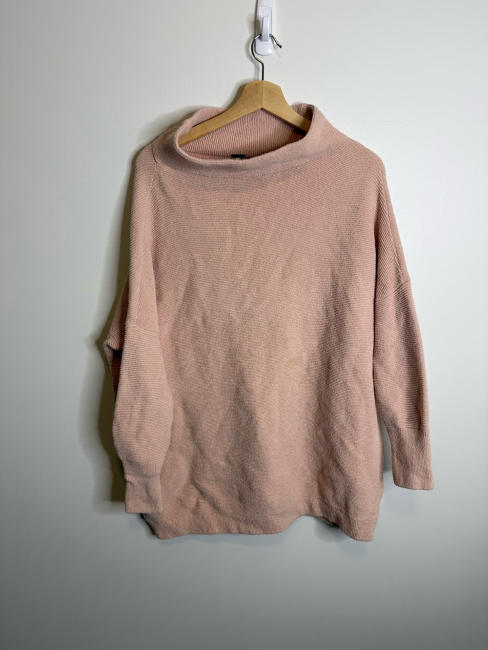 Free People ottoman sweater pink peach size medium